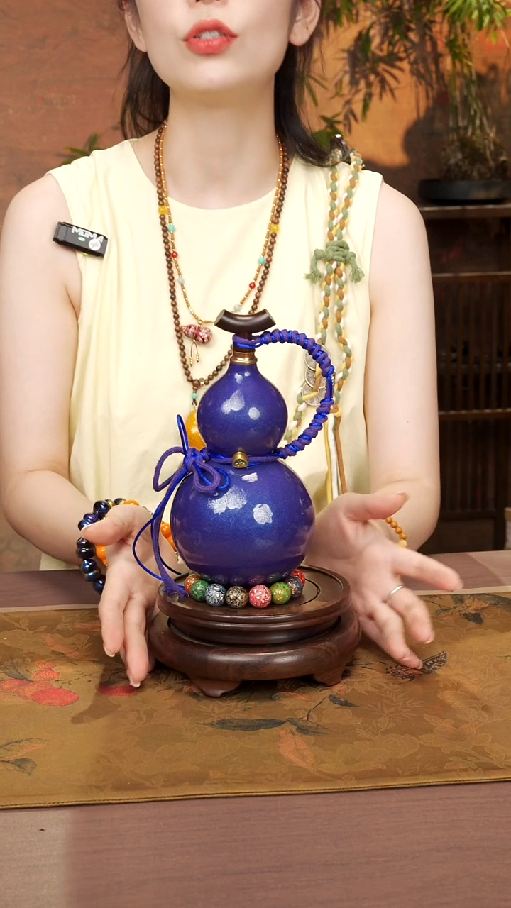 135易林高端工艺大漆酒葫芦--158