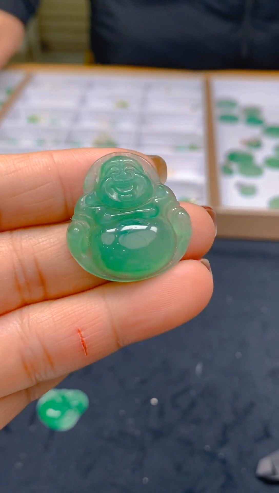 【闪购商品】石英质玉颈饰未镶嵌冰美人非洲翠，假一罚四013