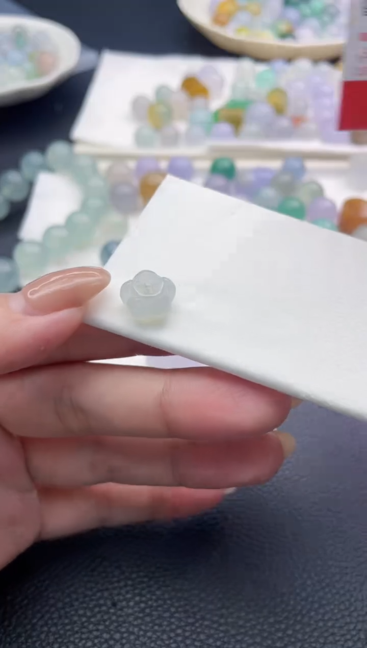 未镶嵌定制翡翠爱***奴珠子