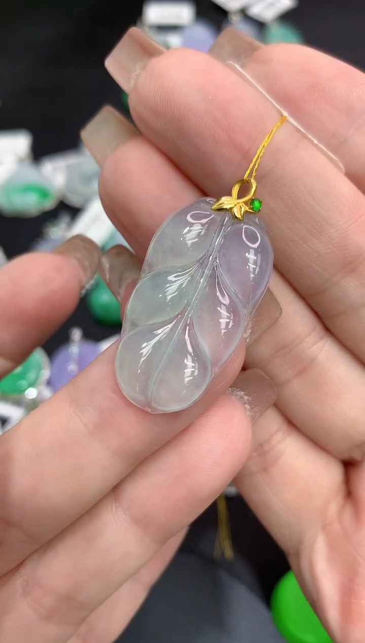 吊坠(不含链)18K金镶嵌翡翠111