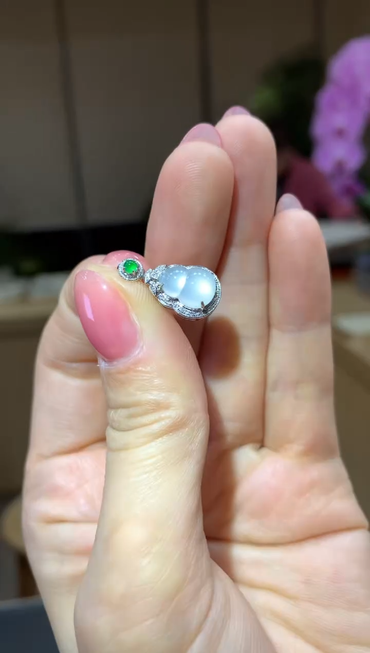 【闪购商品】翡翠颈饰18K金镶嵌|不退不换