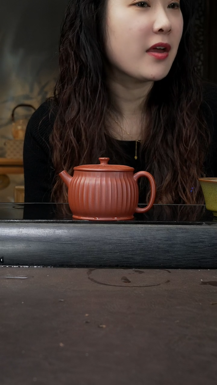 【闪购商品】紫砂茶壶朱泥 筋纹器 200cc 030