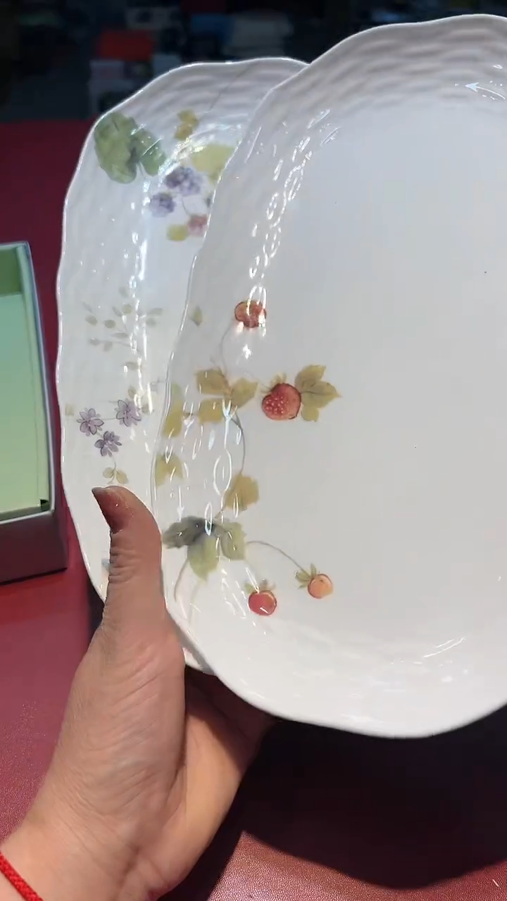 【闪购商品】瓷片锅碗瓢盆一件不剩