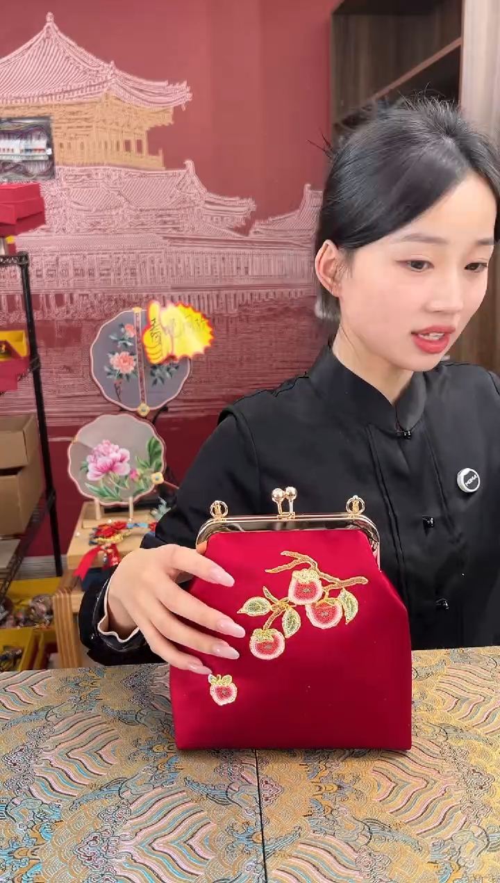 【闪购商品】刺绣 刺绣打籽绣苏绣手工刺绣包包