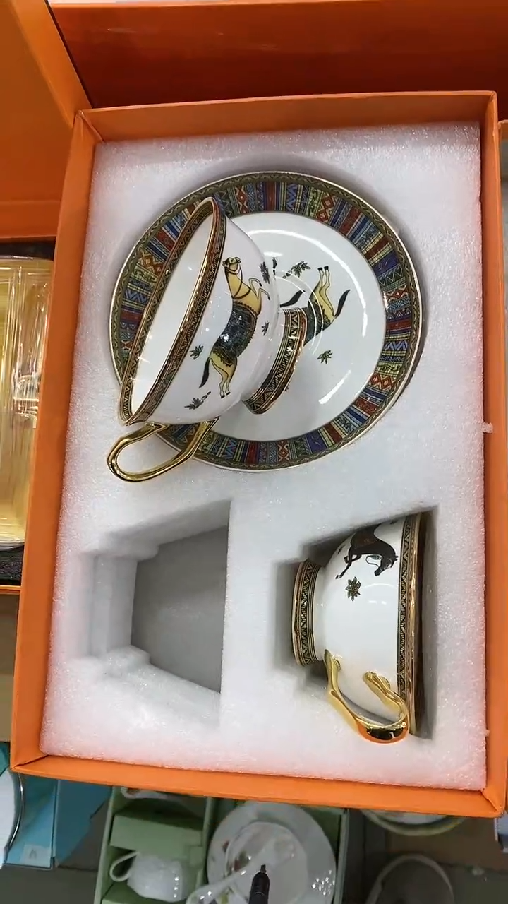 【闪购商品】瓷片00000000000000