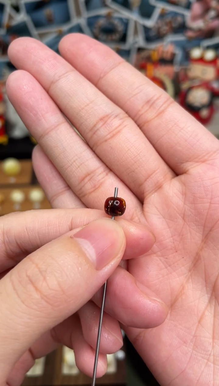 未镶嵌琥珀裸石蜜蜡
