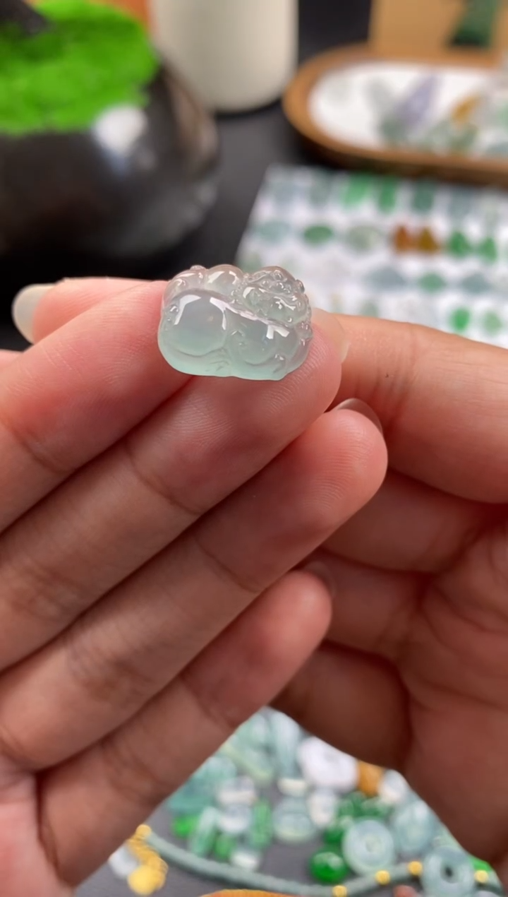 散珠翡翠晴底裸石