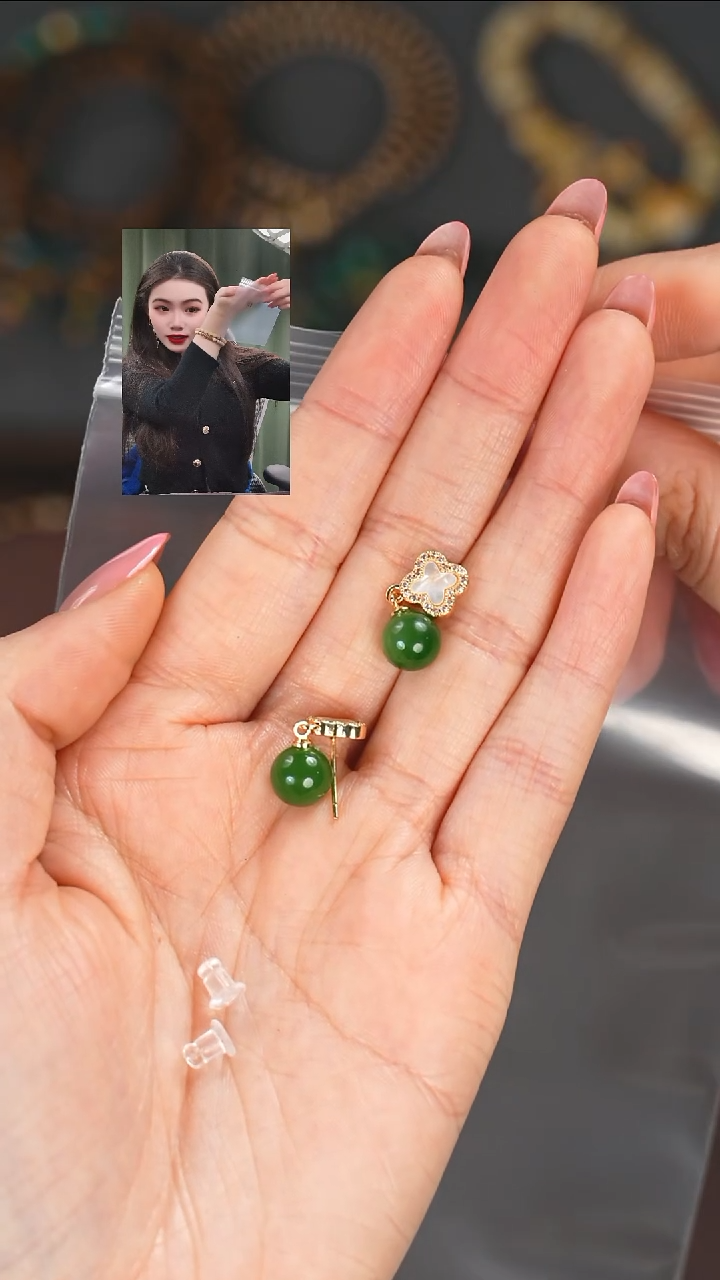 【闪购商品】和田玉耳饰未镶嵌11111111