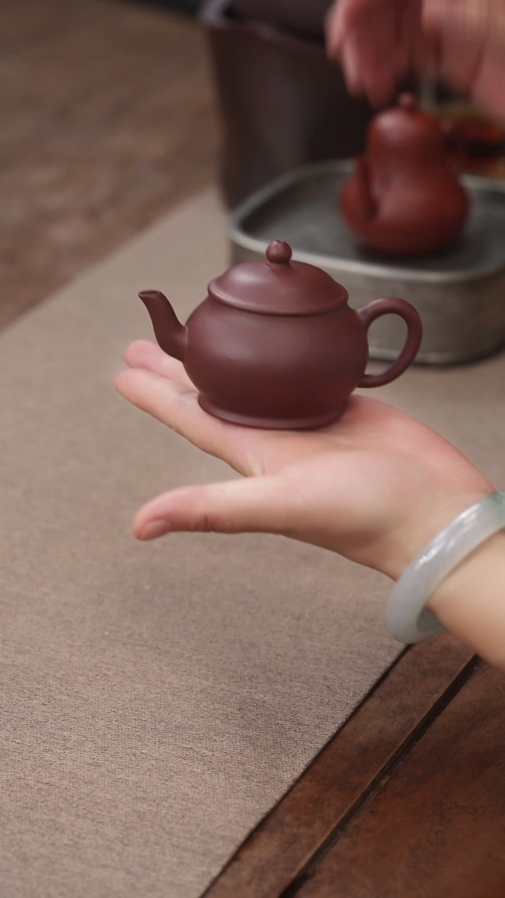 茶壶紫砂紫泥小潘