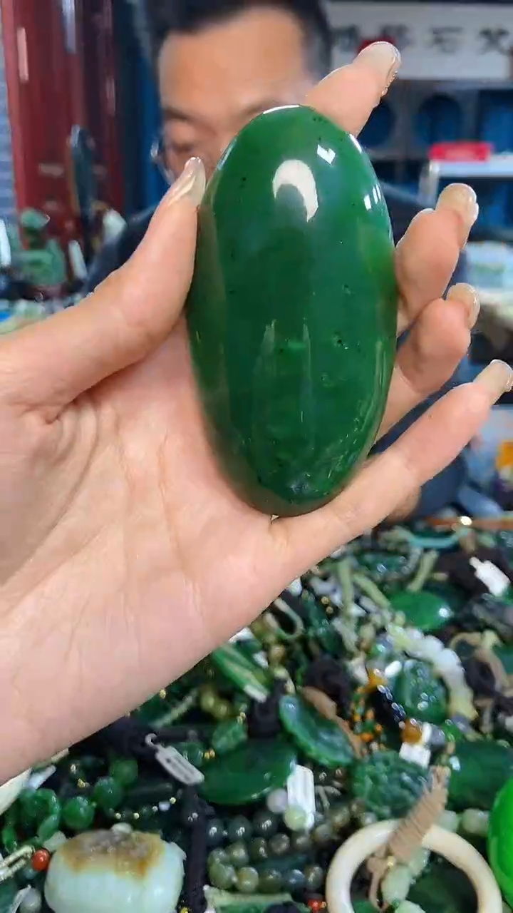 未镶嵌和田玉挂件1