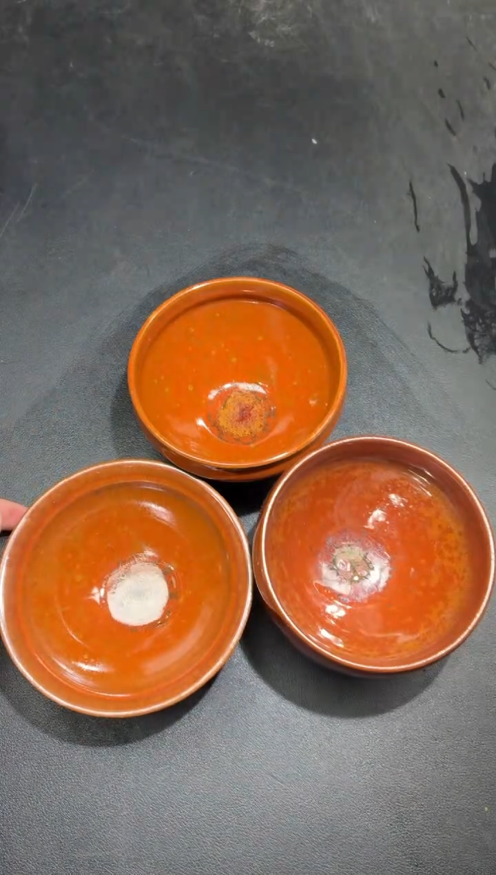 茶盏202三只微瑕              