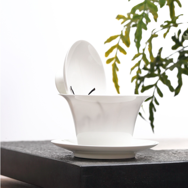 骨瓷三才盖碗马蹄器型薄胎纯白简约高档潮汕功夫茶具家用陶瓷茶杯