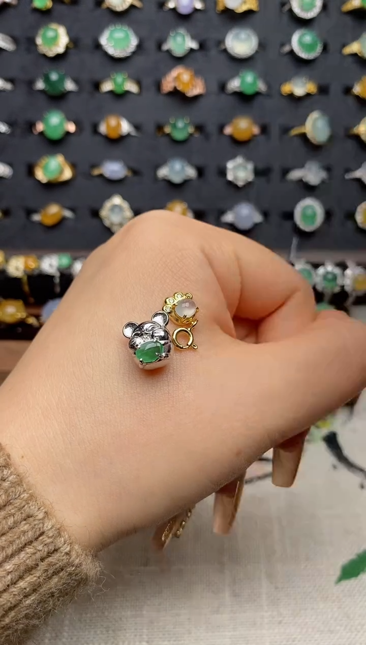 颈饰银S925镶嵌翡翠.