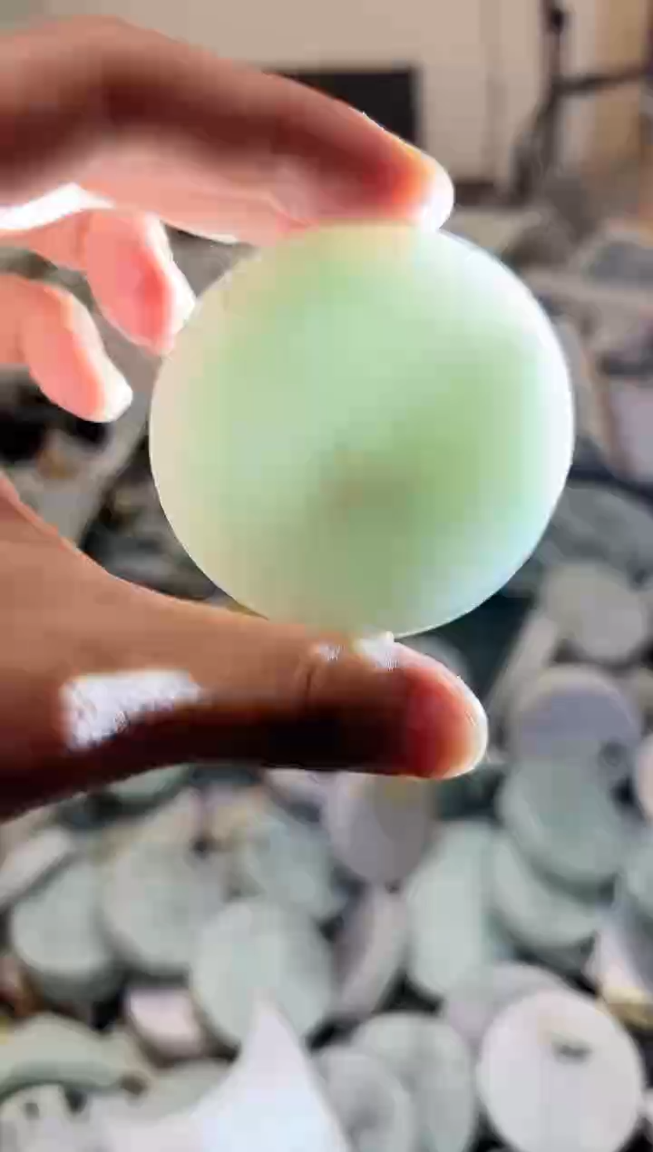 【闪购商品】翡翠颈饰未镶嵌A货吴玉243