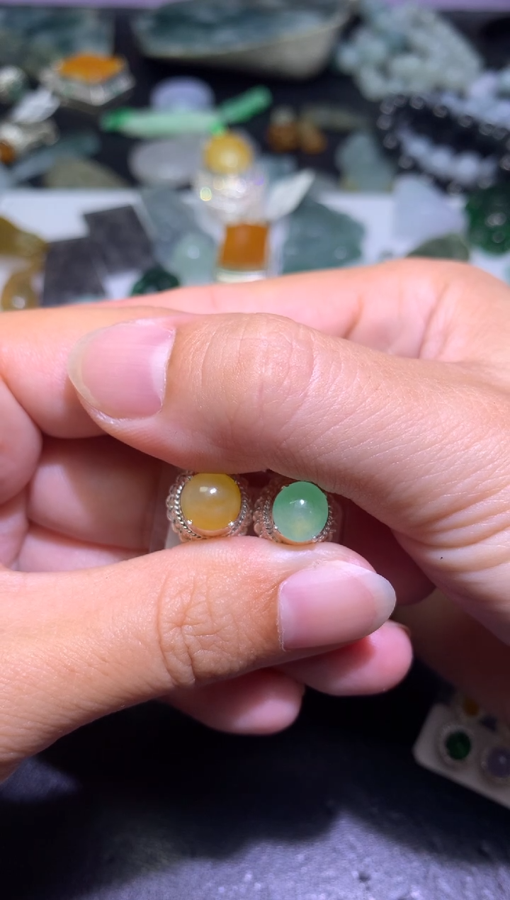 定制翡翠未镶嵌毛货