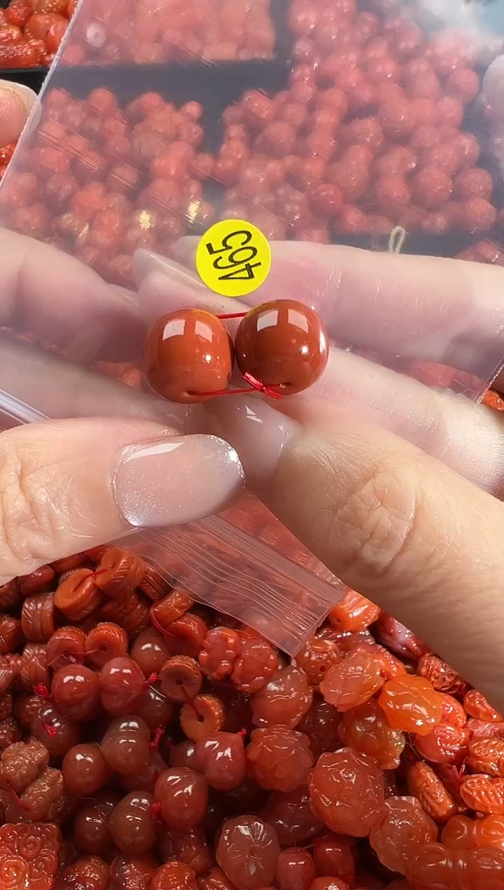 颈饰未镶嵌南红玛瑙1