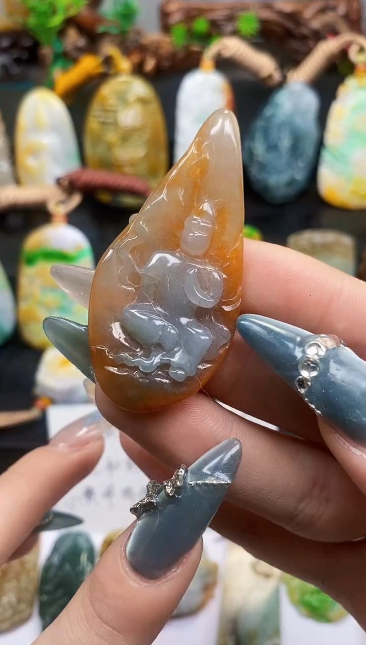 【闪购商品】定制翡翠未镶嵌A货翡翠