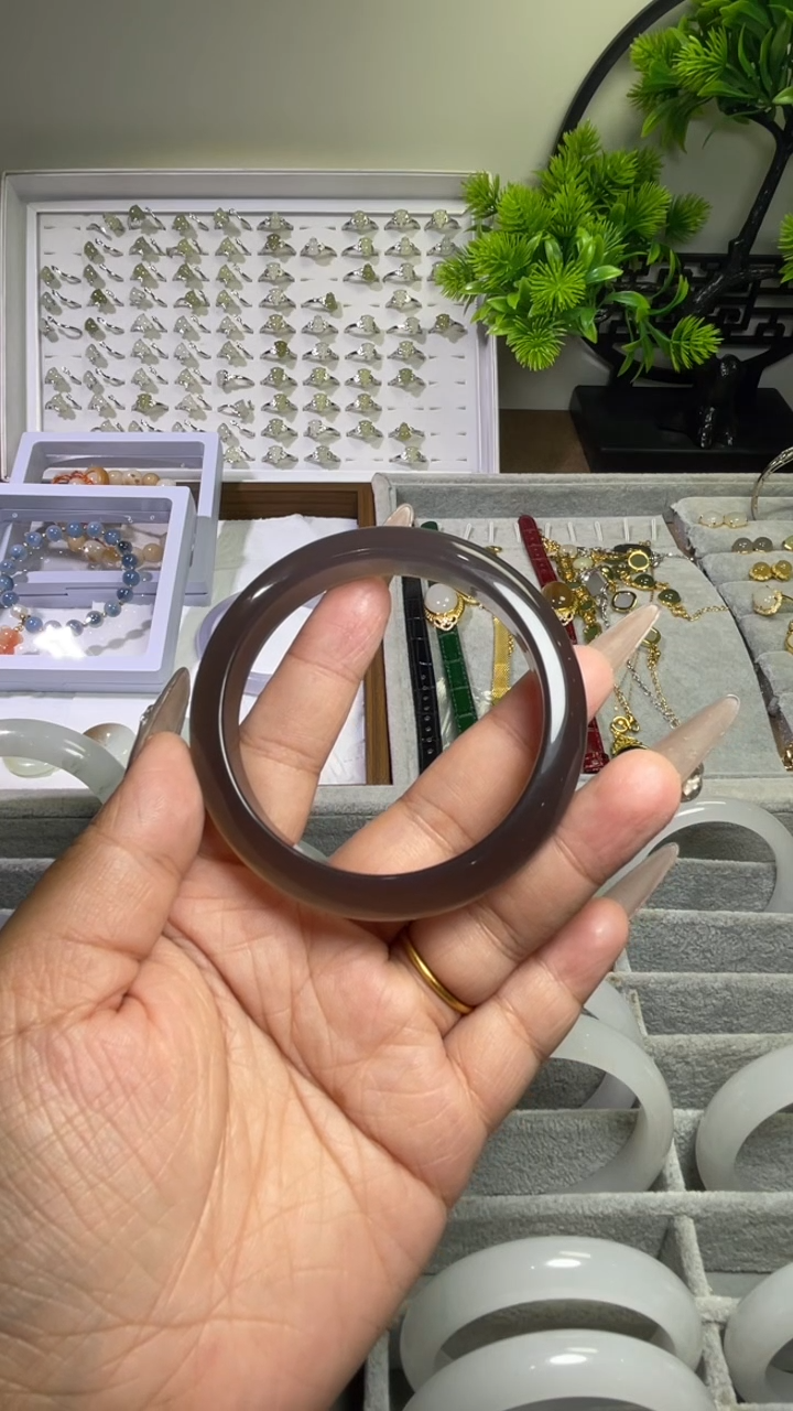 玛瑙/玉髓手镯未镶嵌闪购1