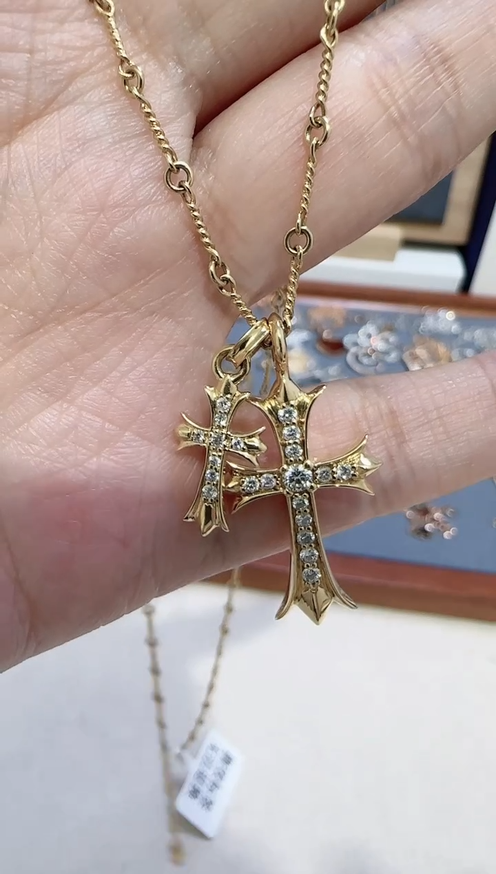 【闪购商品】天然钻石颈饰18K金镶嵌多样性发货发其一