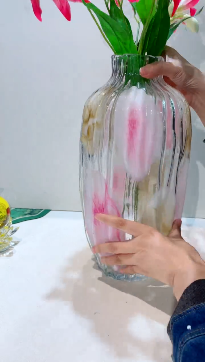 【闪购商品】琉璃手工艺品彩绘粉咖花瓶   不含花     微瑕