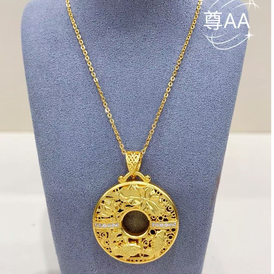  尊AA* 镶嵌平安扣系列吊坠镂空镶钻t7036