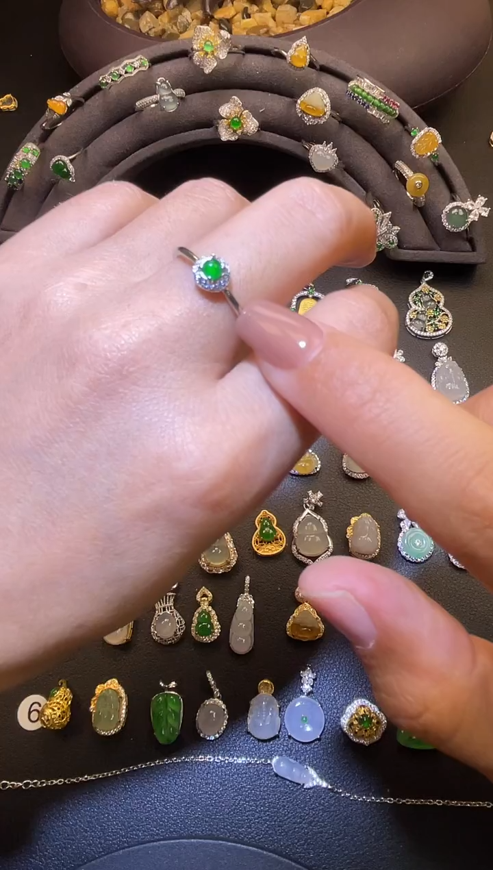 吊坠(不含链)银S925镶嵌翡翠1