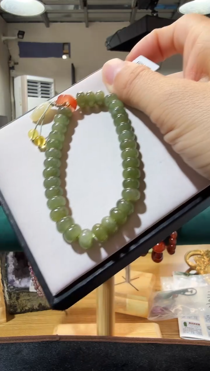 未镶嵌手链和田玉优0381 约8mm 多样性发一件
