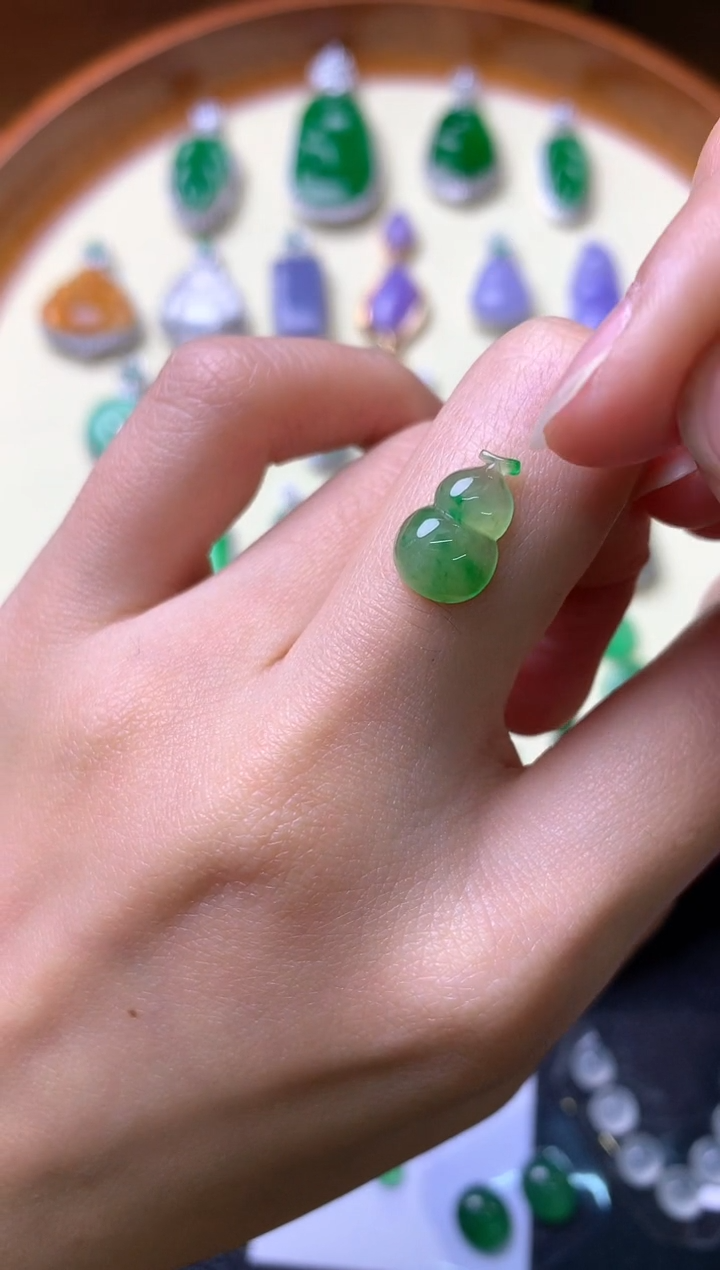 【闪购商品】定制翡翠未镶嵌裸石（镶嵌定制）