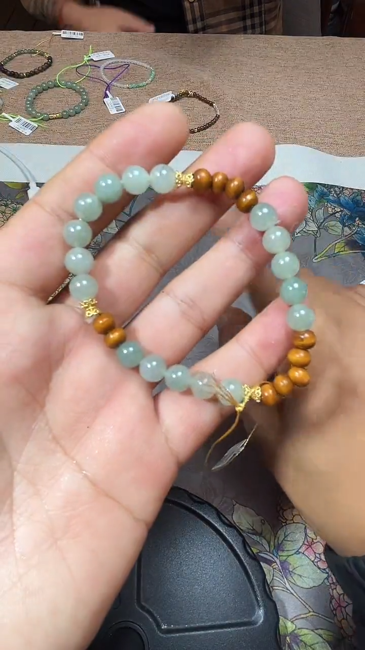 未镶嵌戒指翡翠手串