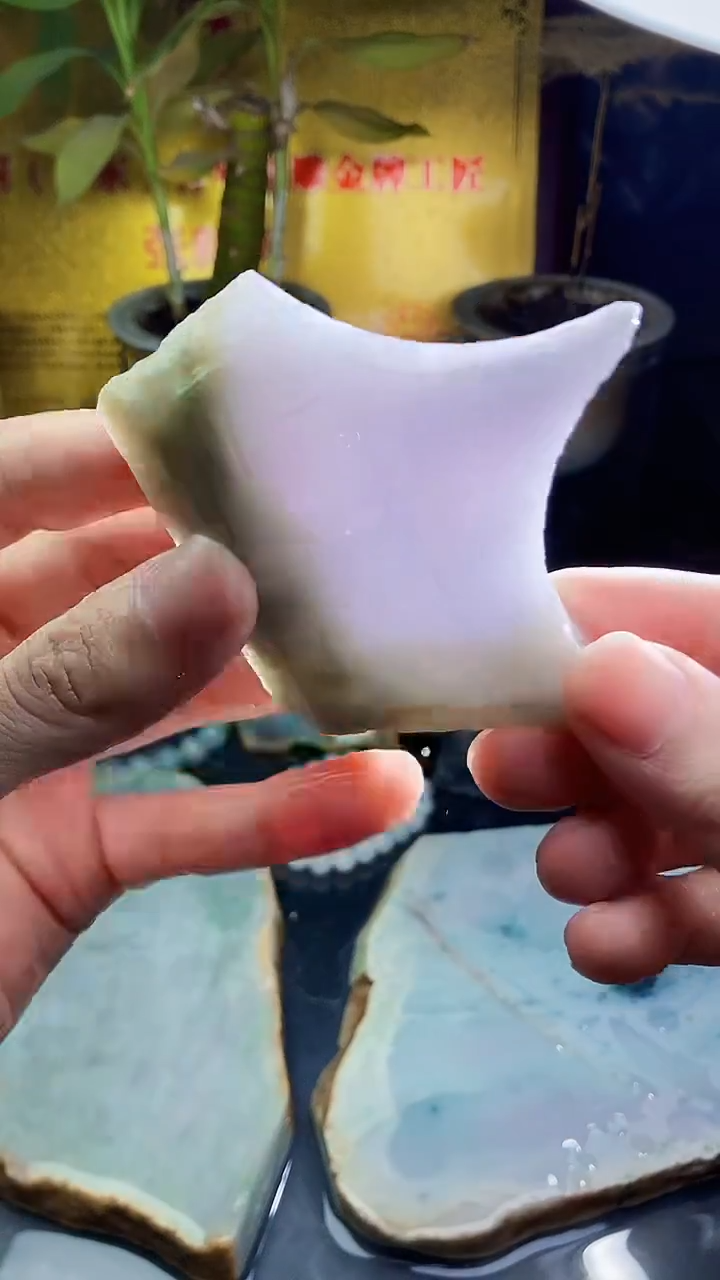 未镶嵌挂件翡翠小雨52