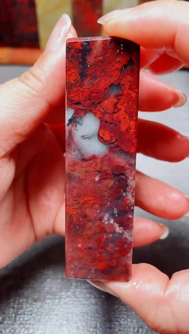 玉桂林鸡血玉素章32 2.4左右