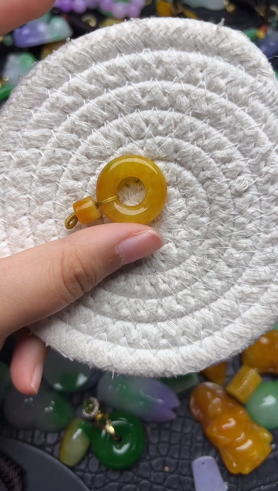 颈饰未镶嵌翡翠缅甸翡翠吊坠