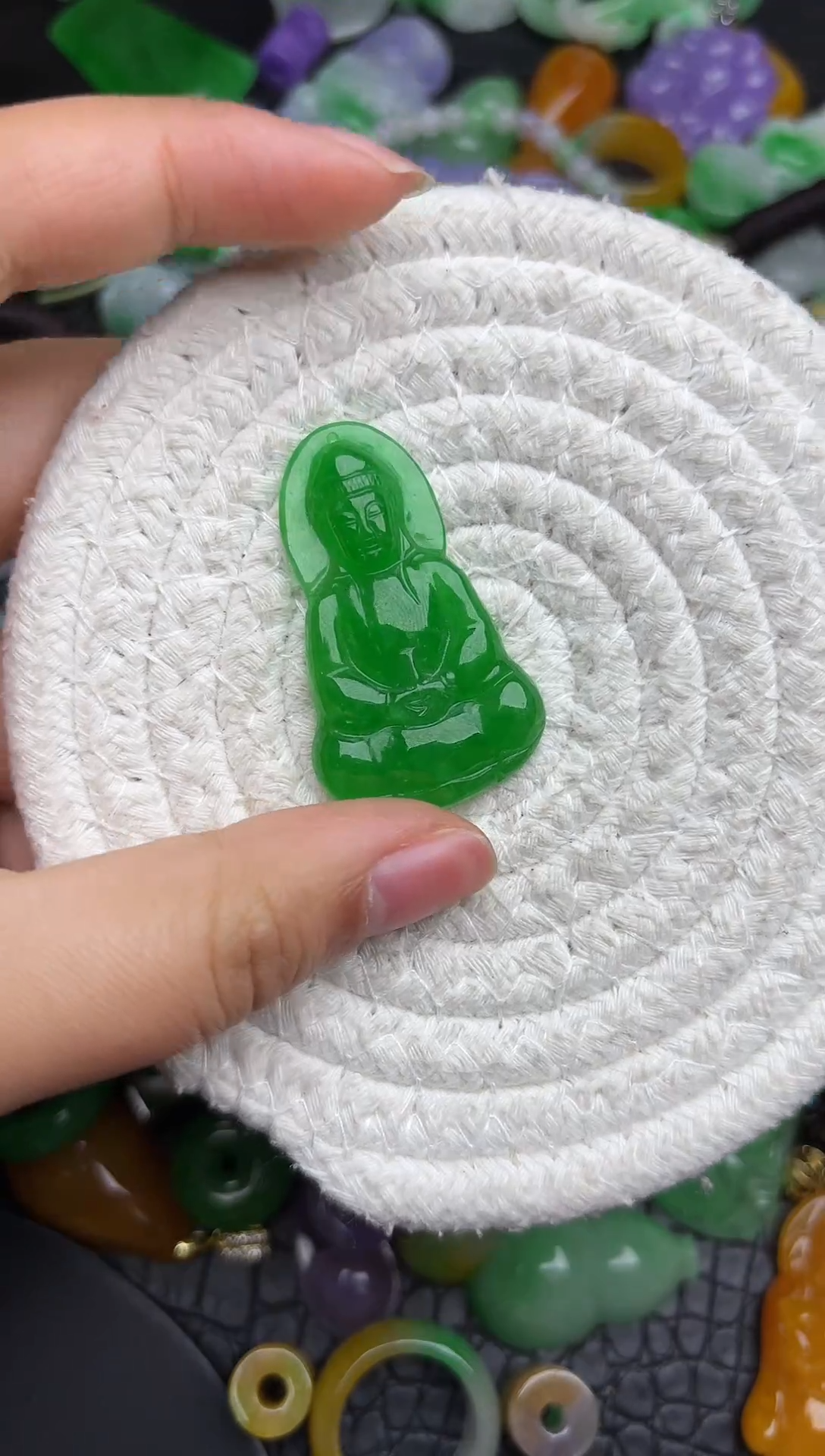 颈饰未镶嵌翡翠缅甸翡翠吊坠