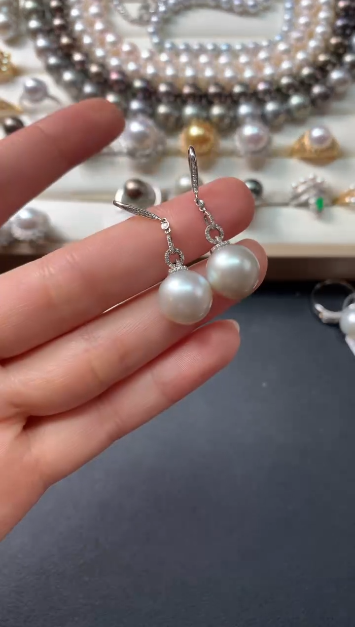【闪购商品】海水珍珠耳饰18K金镶嵌S212|3999