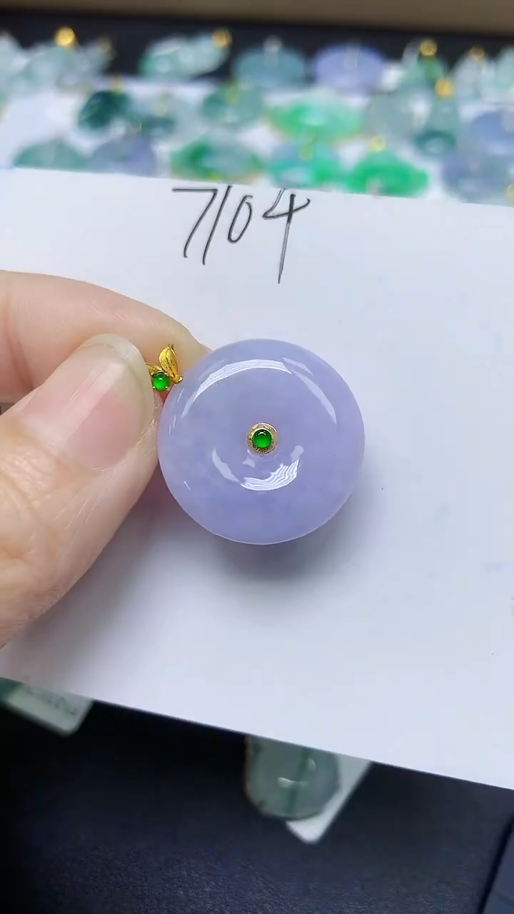 颈饰18K金镶嵌翡翠天然缅甸A货翡翠百元以上9元证书费自理