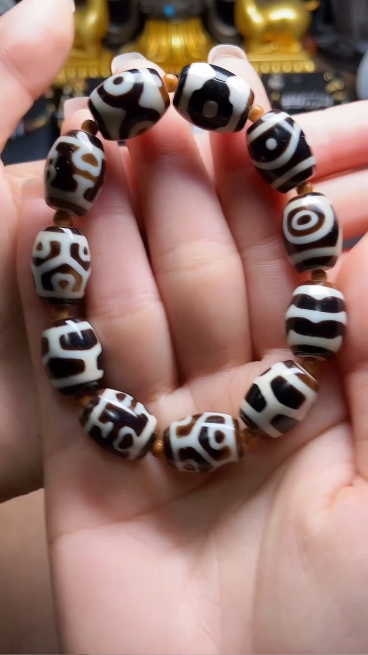 未镶嵌手串玛瑙/玉髓（覆膜）条纹玛瑙