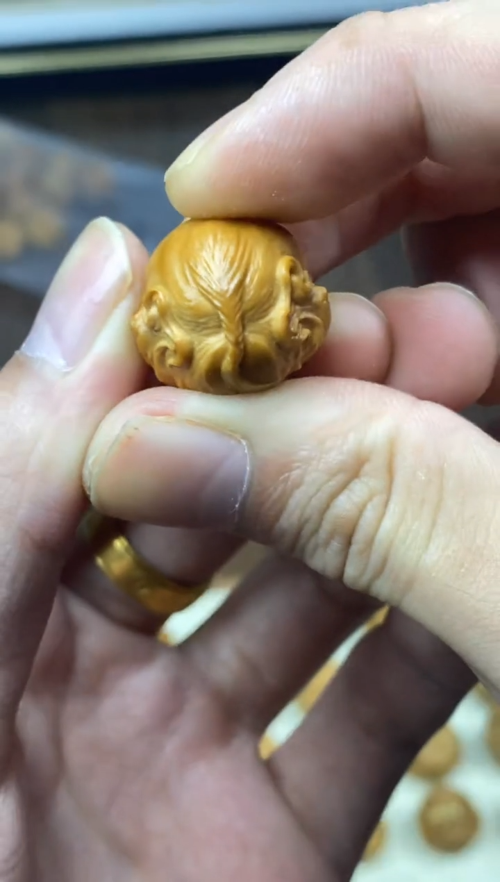 猴头核桃吊坠小辫子 大金牙 素