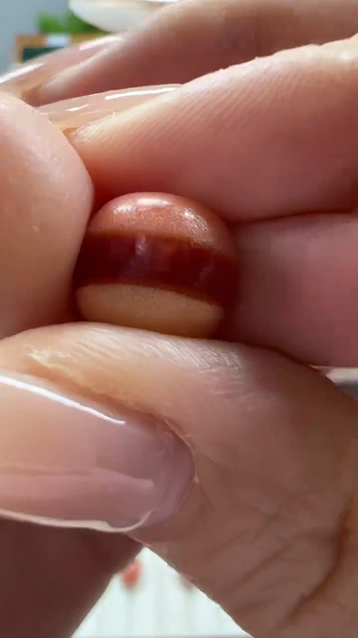 玛瑙/玉髓（覆膜）颈饰未镶嵌4微瑕随机发货