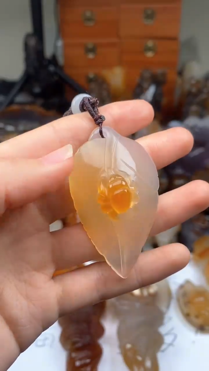 【闪购商品】玛瑙/玉髓颈饰未镶嵌AA