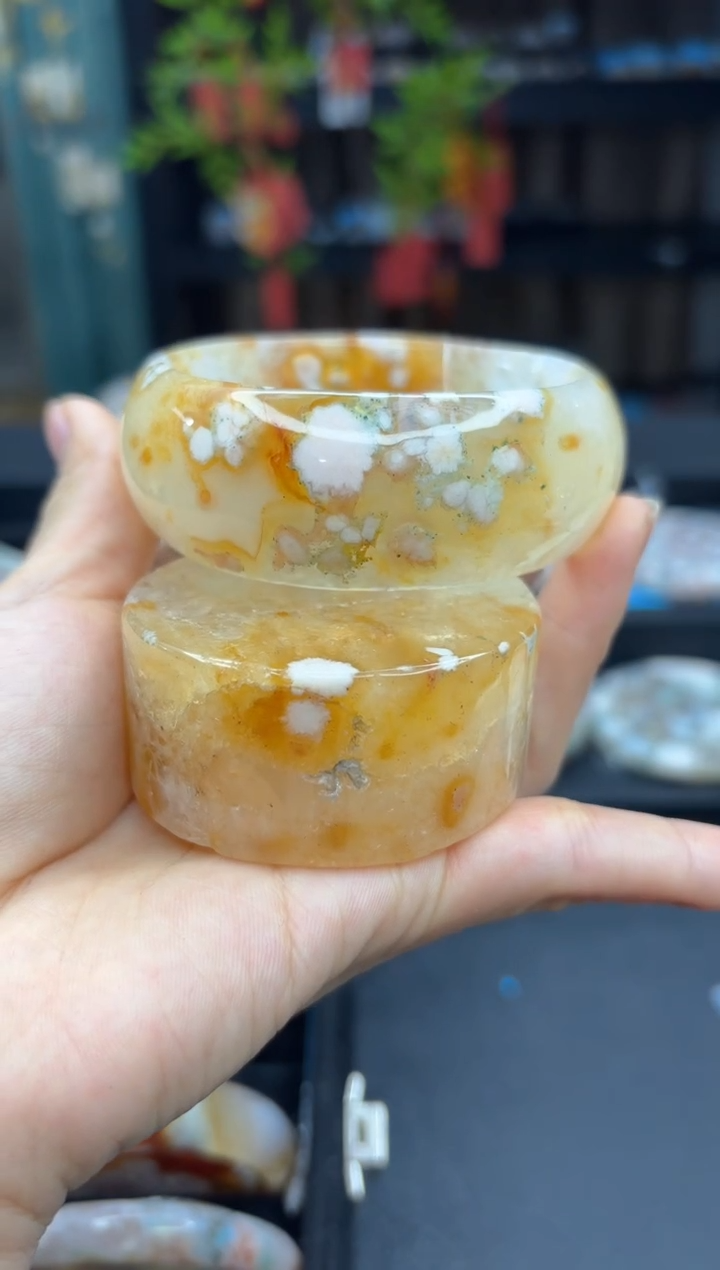 【闪购商品】石英质玉手镯未镶嵌2339（60圈赠送镯心）