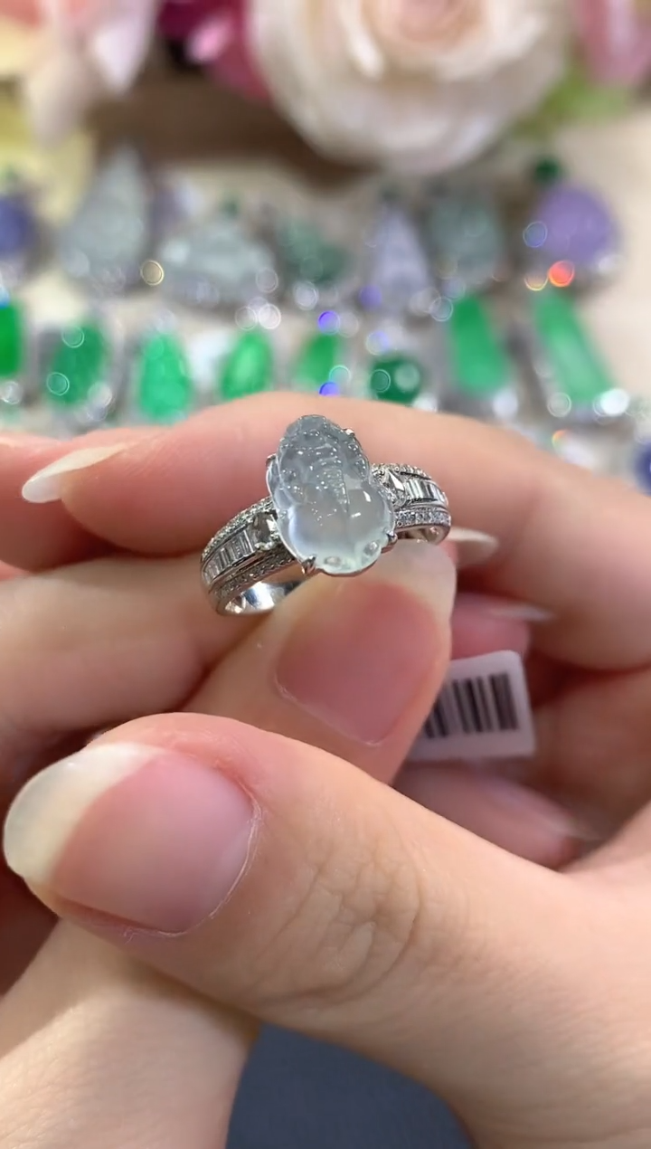 18K金镶嵌戒指翡翠d76   