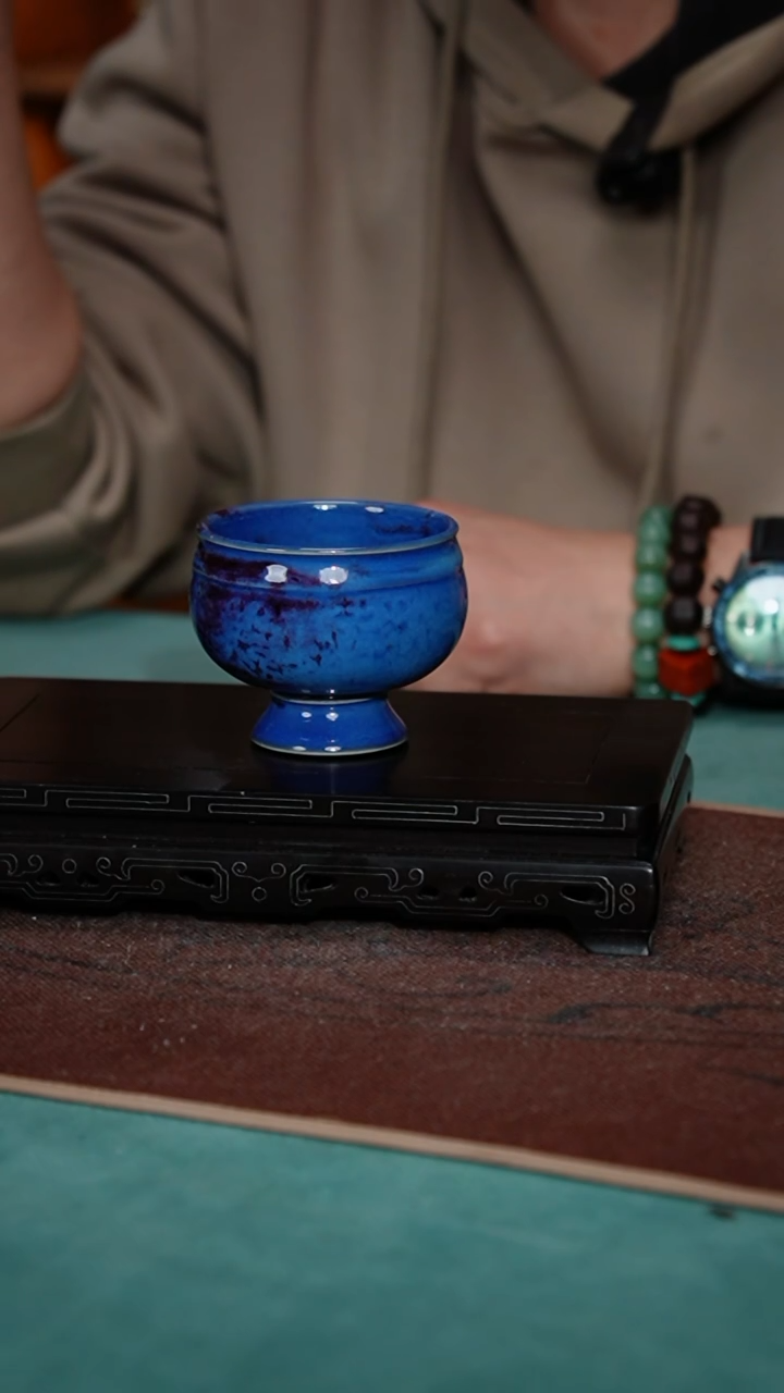 【闪购商品】101-1高足杯（苗占军）