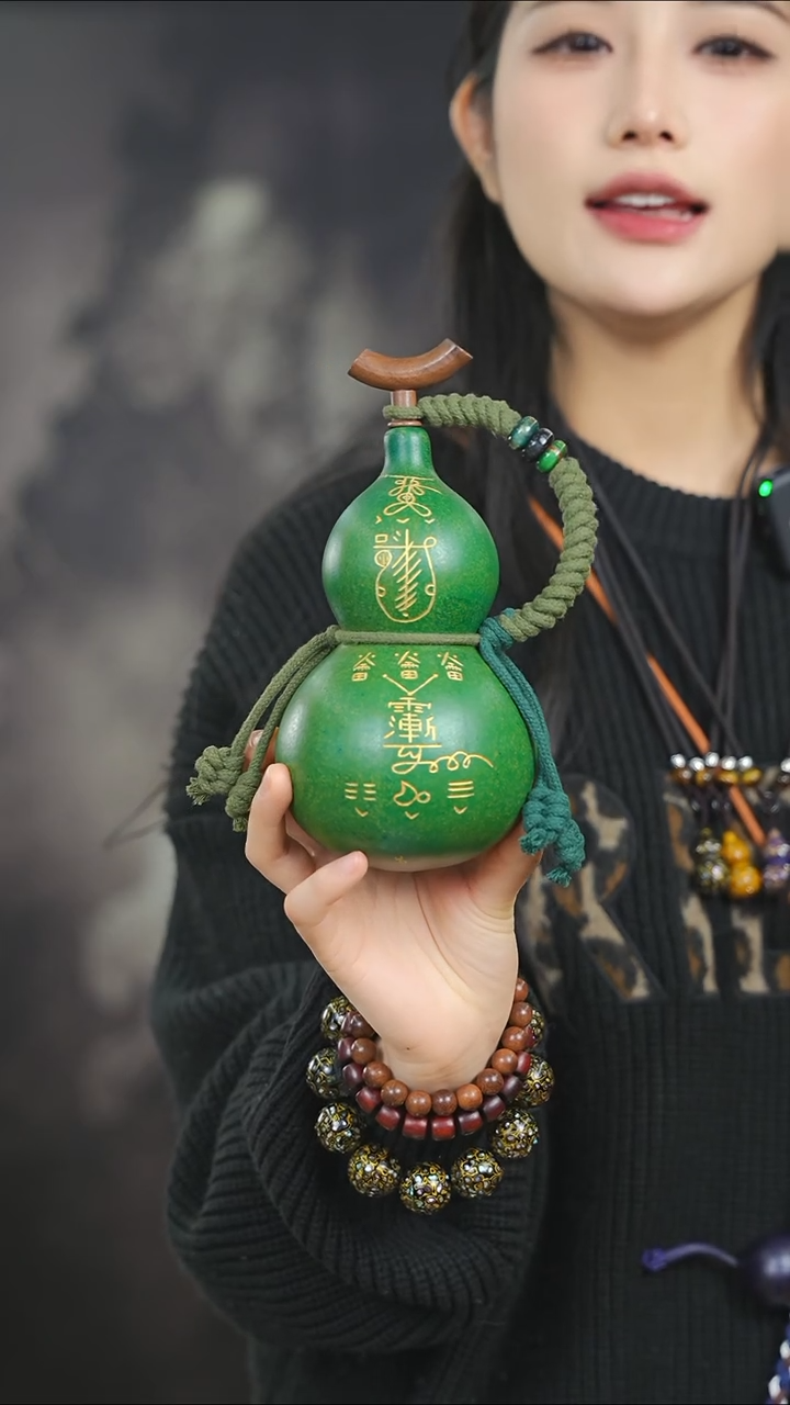 【闪购商品】YA227大漆酒葫芦不包手串及旋转底座