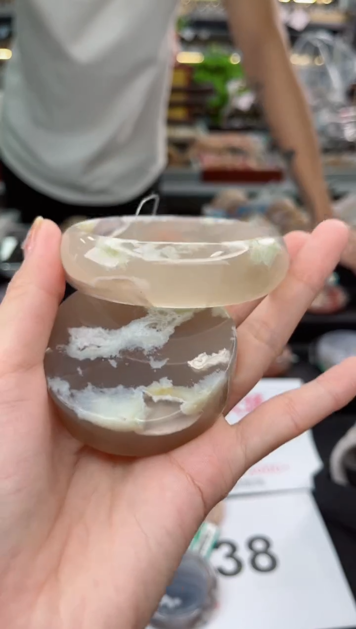 【闪购商品】石英质玉手镯未镶嵌62圈口（赠品镯心）3590395