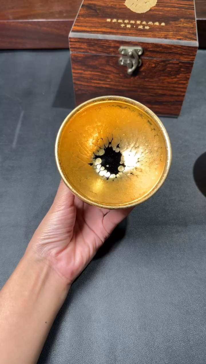 茶盏I****y建盏故事李英金油滴295