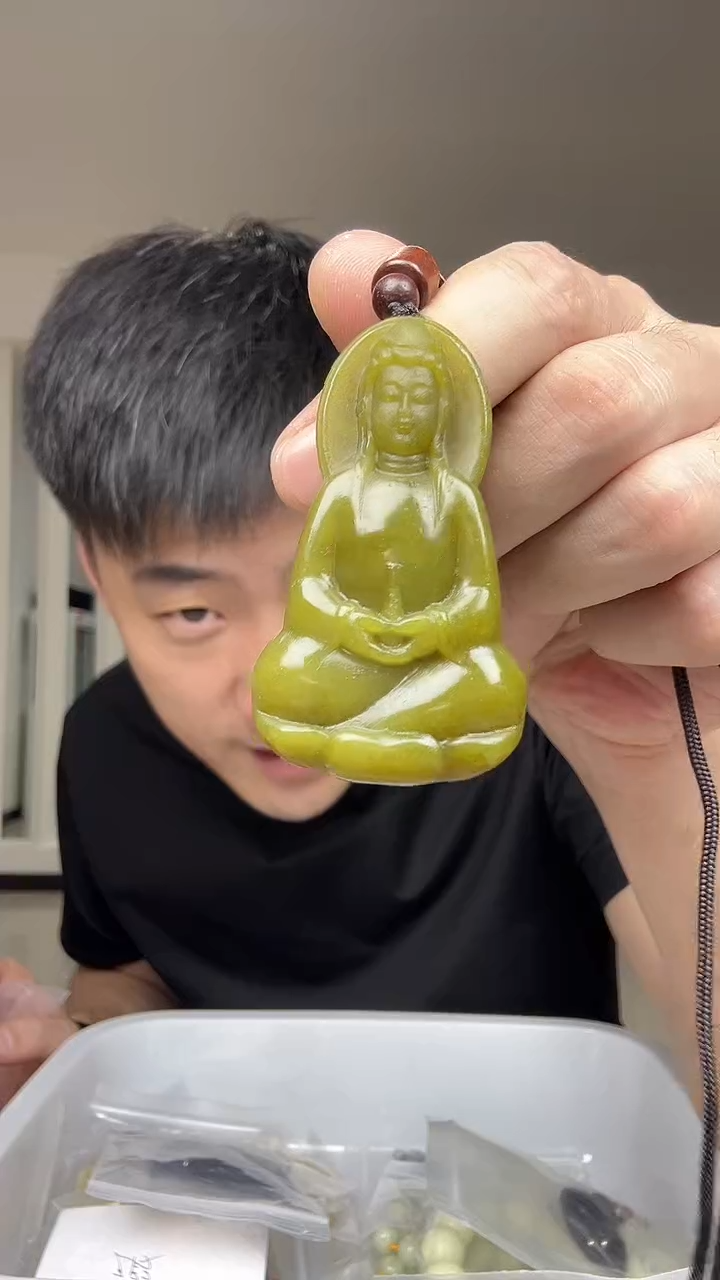 未镶嵌颈饰蓝田玉（蛇纹石化大理石玉）多样性发货一件