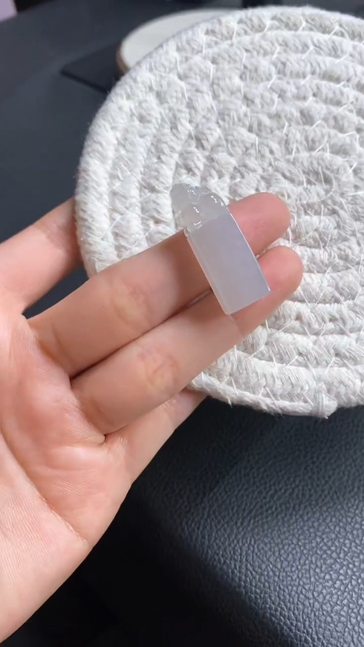 定制翡翠未镶嵌小貔貅印章