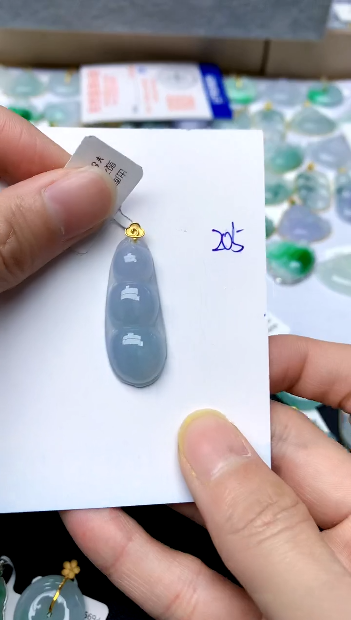 【闪购商品】翡翠颈饰18K金镶嵌205天然A货翡翠