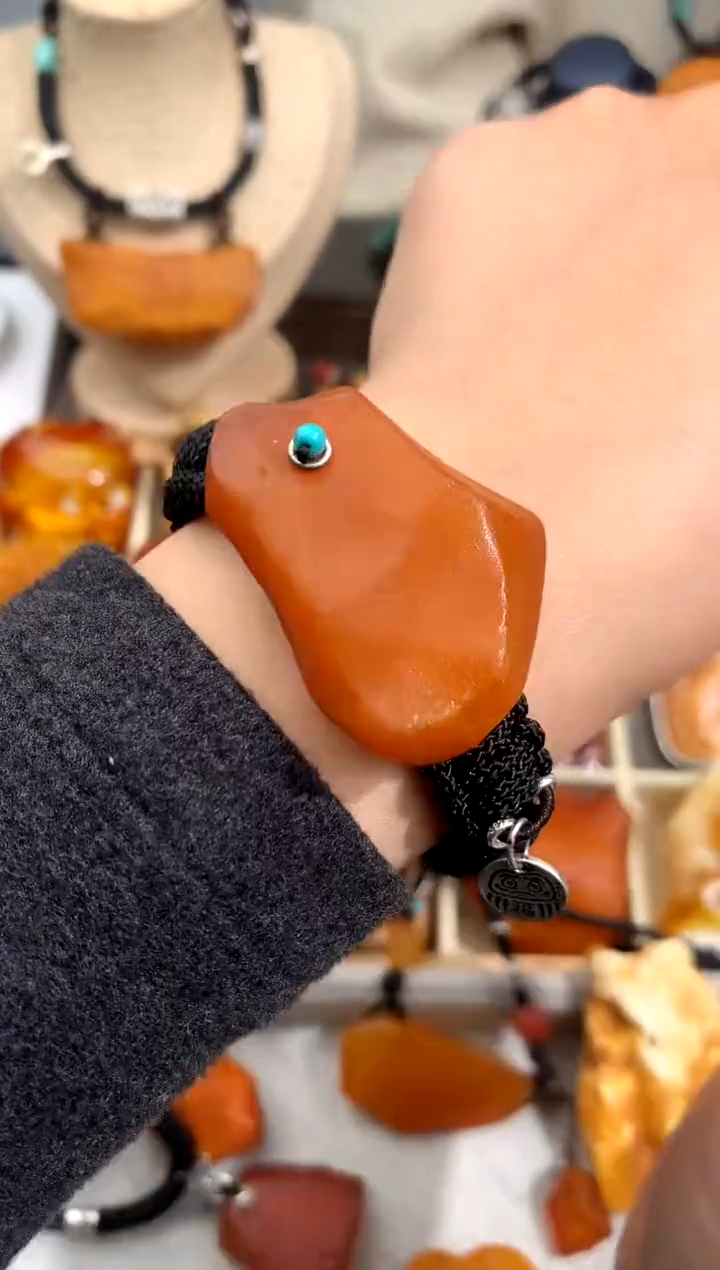 【闪购商品】蜜蜡裸石未镶嵌似玉