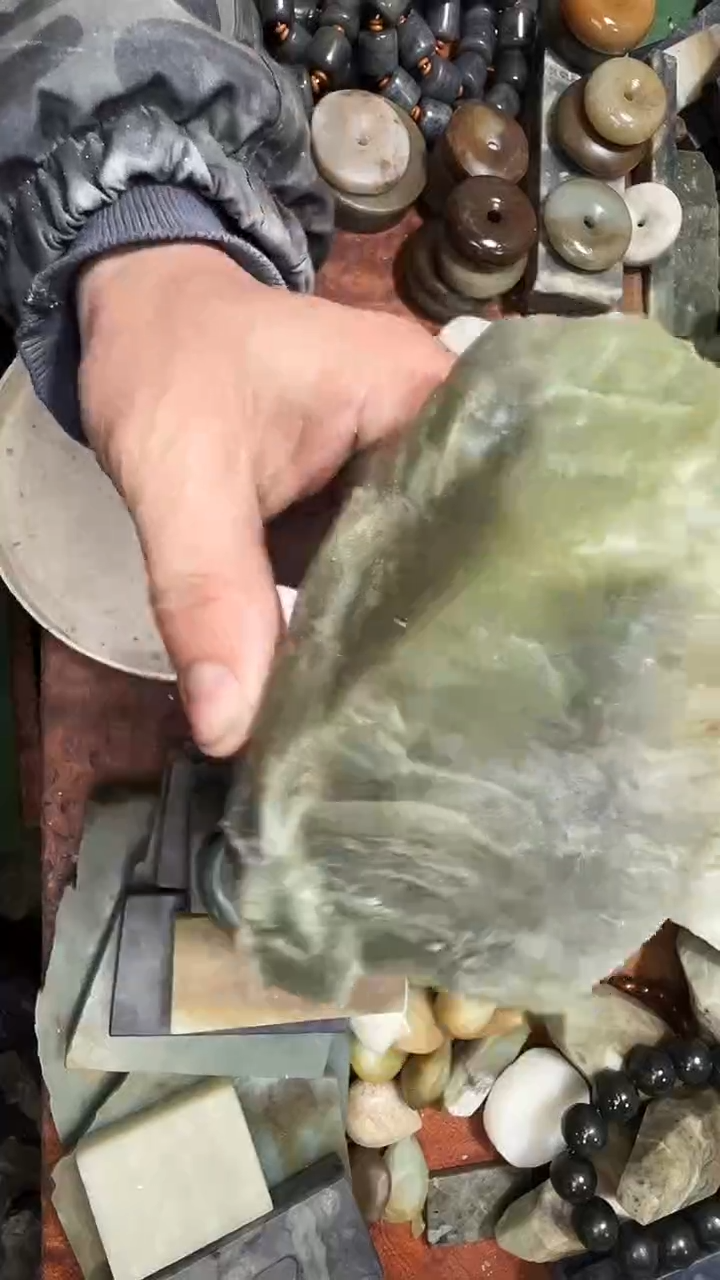 未镶嵌和田玉珠宝半成品1